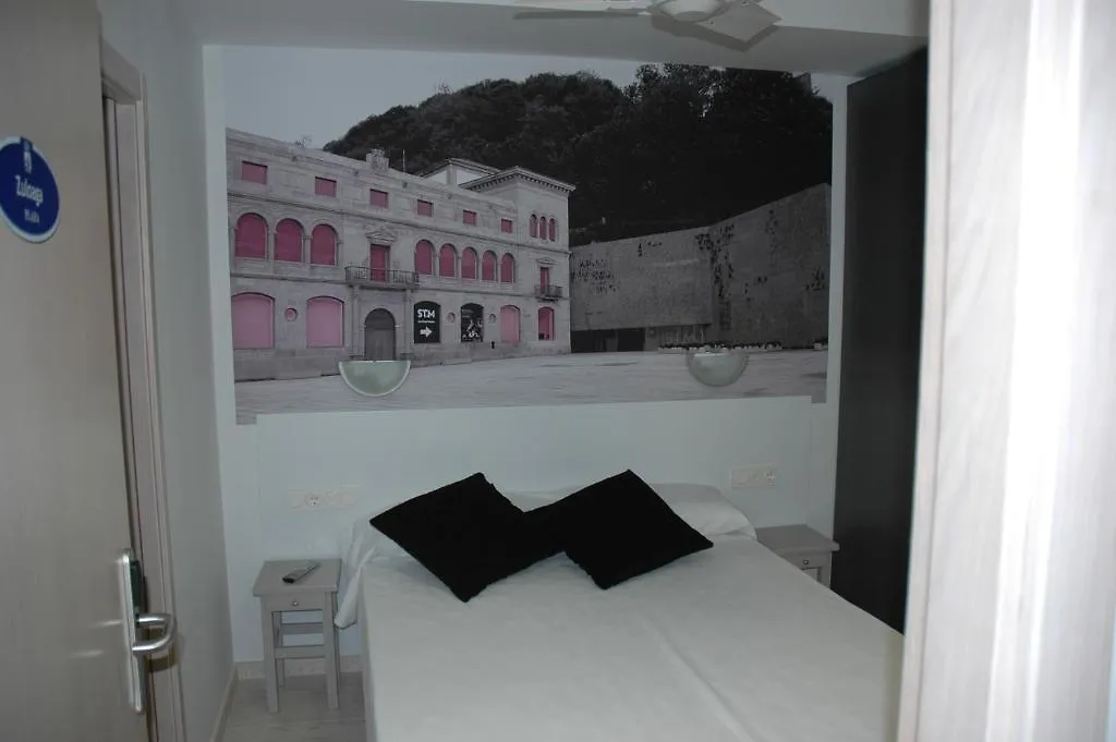 Guest house Pension Koxka San Sebastian Spain