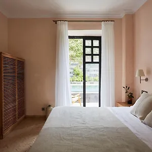 2* Hotel Boutique Mendi Argia